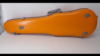 Overall display of the violin case