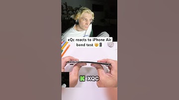 xQc reacts to iPhone Air BEND TEST 🤯 #xqc #iphone #apple