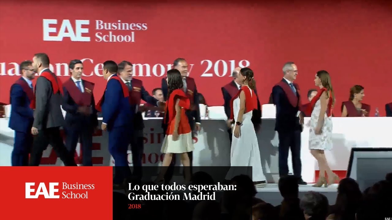 Ceremonia de Graduación con Jorge Irigaray (2018) - Madrid | EAE ...