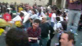 Roma tekno riot: Pillow fight a santa maria