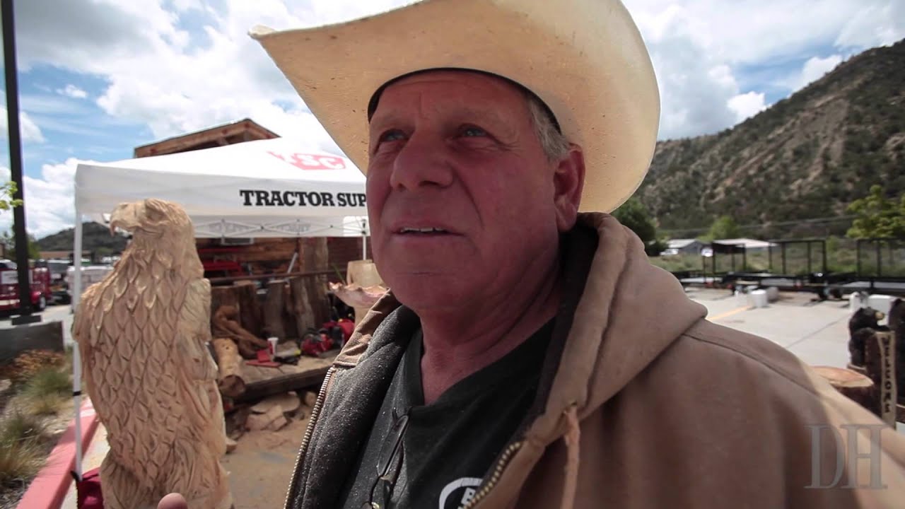 Wandering woodcarvers