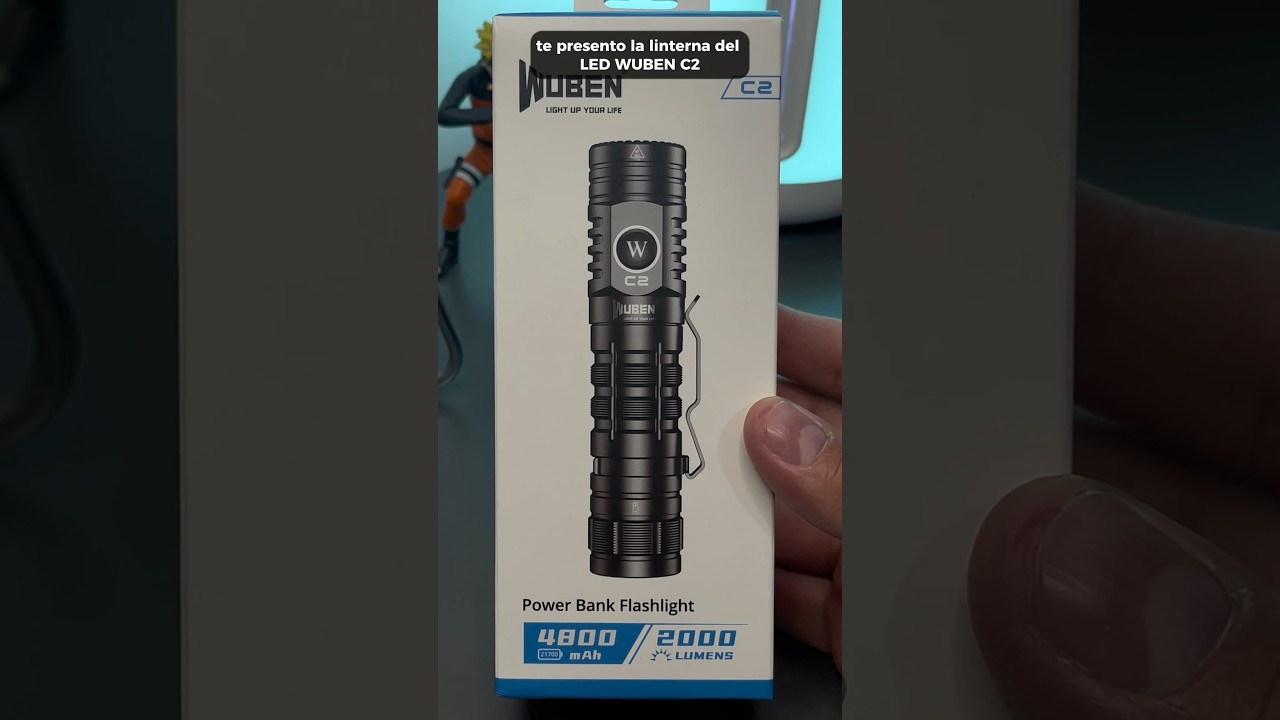 Linterna de 2000 Lumens y 300m de haz de luz es la : Wuben C2 🔦 #shorts #wuben #flashlight
