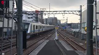 【小田急 町田駅のホームから】5000形が発車していきます