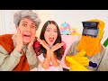 LUÌ SI FINGE NONNO E SOFÌ BAMBINA CON ELETTRO!!