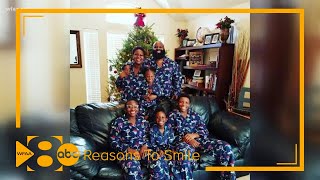Reasons To Smile: Enjoying Family Traditions Around Christmas Reasons To Smile: Enjoying Family Traditions Around Christmas