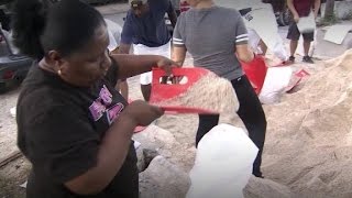 Florida prepares for Hurricane Matthew to make landfall