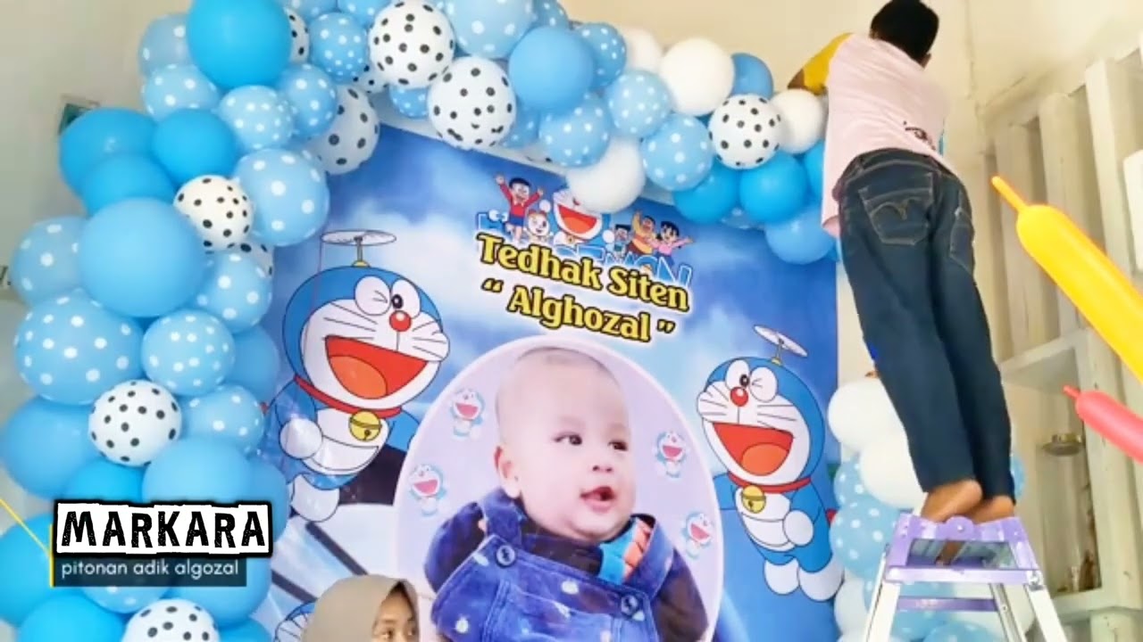 CARA PASANG BANER DI DINDING UNTUK DEKORASI BALON TEDHAK SITEN