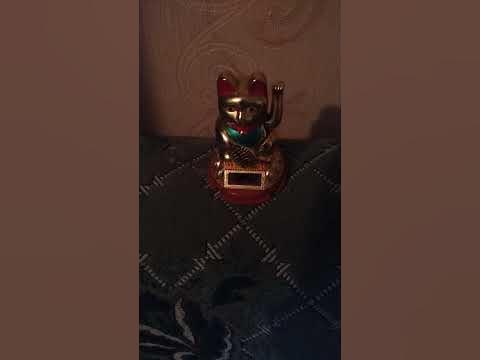 Китайская денежная кошка Менеки- неко - YouTube