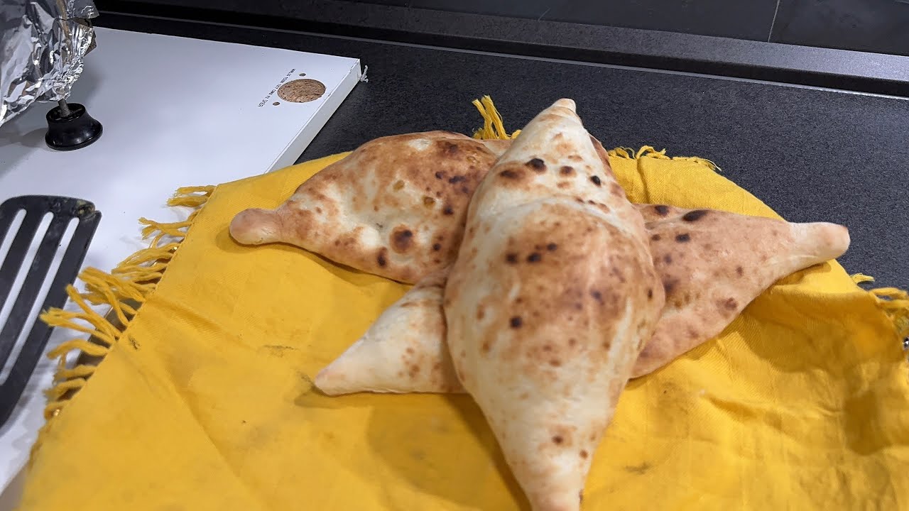 صمون حجري 🥟وفلافل 🌮عراقيه على 🍙أصولها 🏘️