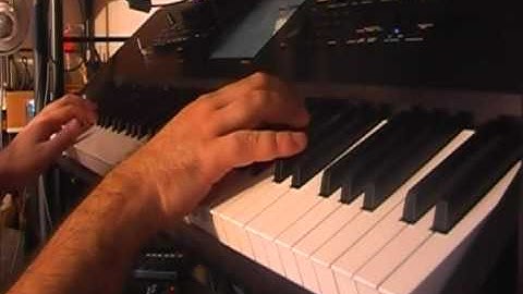 Korg Kronos 73 démo internal combi part 1