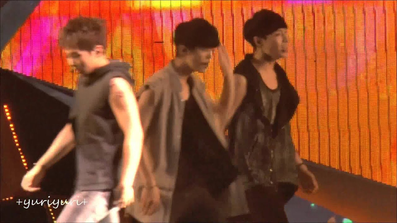 [fancam] 140921 EXO TLP in Beijing - Haka...Mama : Luhan