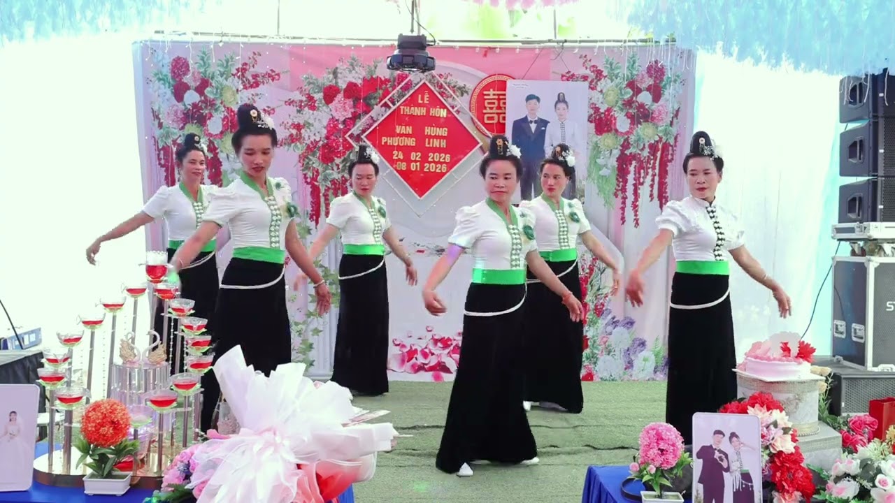 BÀI MÚA ĐVN MỪNG LỄ THÀNH HÔN VĂN HÙNG & PHƯƠNG LINH TẠI BẢN TIN TỐC XÃ PHÌNH GIÀNG  ĐIỆN BIÊN