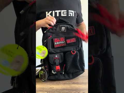 Рюкзак Kite Education teens 42x29x17 см, 17 л, чорний (K24-2587M-5), відео 1
