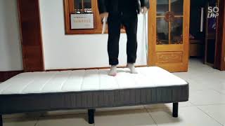 ロリング脚付きマットレスrolling up complete bed.