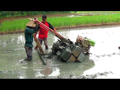 Traktor Sawah G 600 Kurang Cocok di Sawah Yang Luas