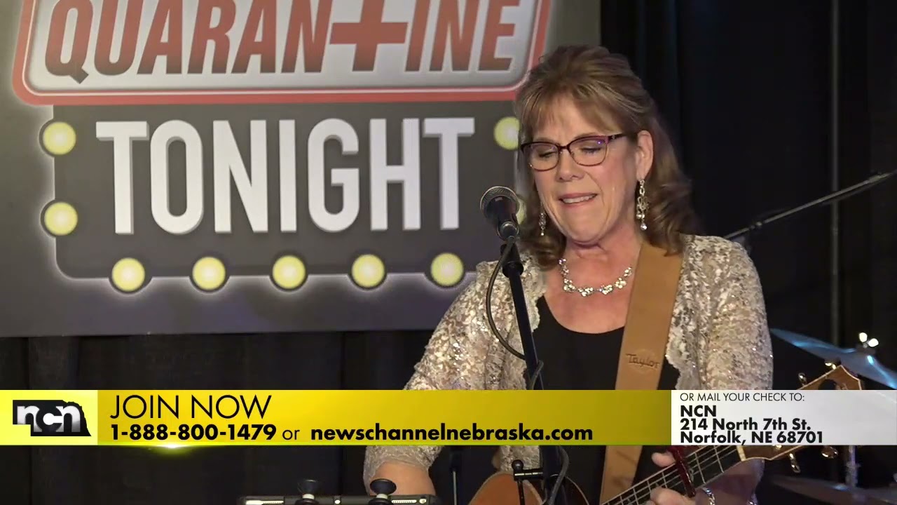 Quarantine Tonight: Julie and Mike Couch 11/18/21