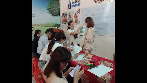 Npp nói cuốn opp  tại văn phòng bữa sáng kháng thể.