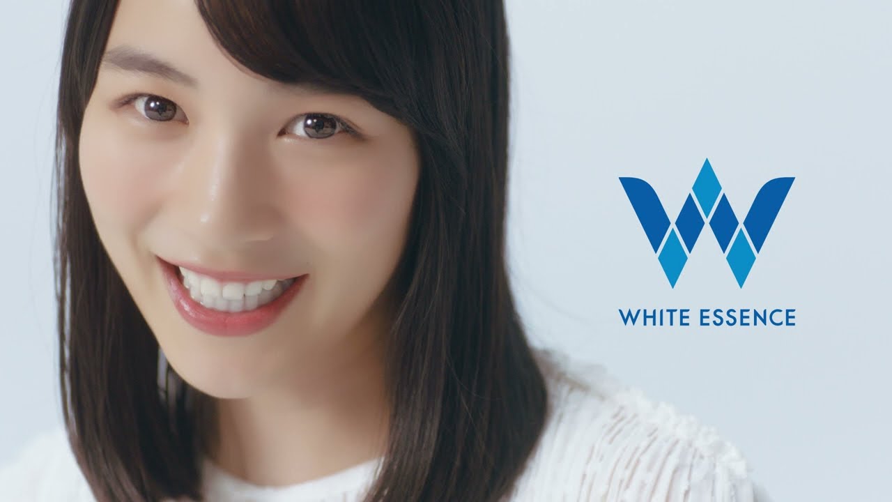 ホワイトエッセンス CM 「とびっきりの笑顔」篇 15秒 - YouTube