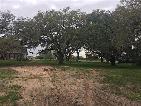 1025 Sunset Trail, Angleton, TX home video tour