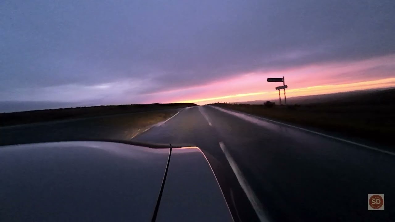 A Spirited Sunrise Drive in the Peak District 
