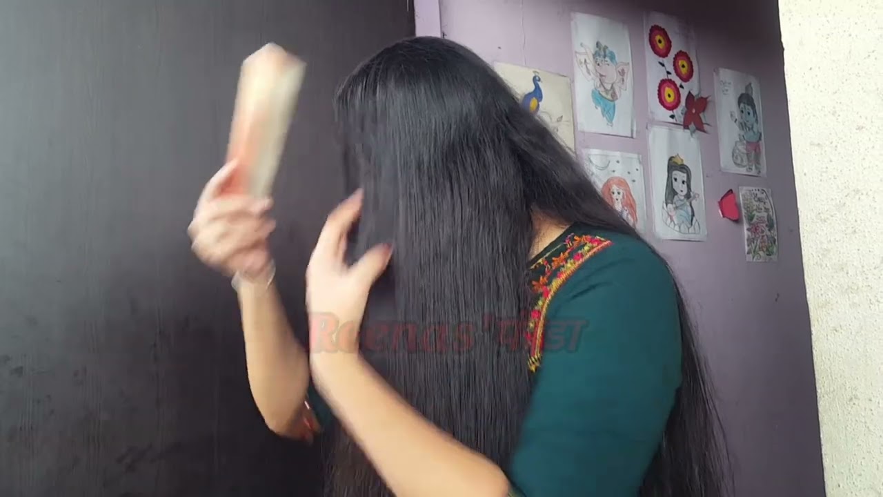 Close Up Long Hair Combing in Gallery with real sound @Reena'sफंडा #longhairplay Ep 86