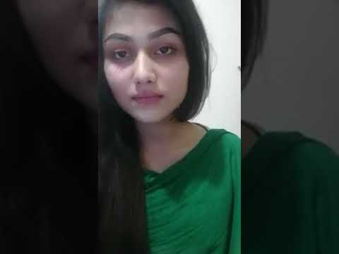 Beautiful Girl Live In Facebook