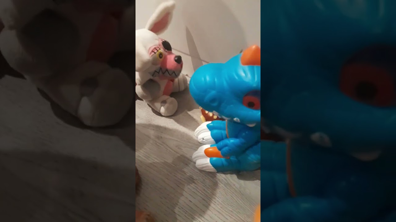 DINOSAUR OUTBREAK!!! (YOU CANNOT WATCH VIDEO IN LANDSCAPE)