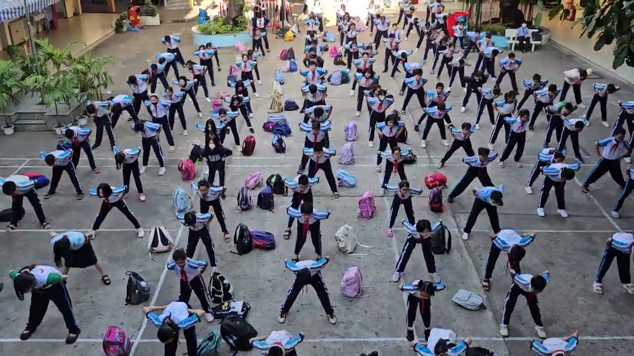 Thể dục đầu giờ