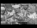 جولة بالصوت و الصورة عبر آله الزمن الي شارع المعز بالقاهرة سنة 1928 م