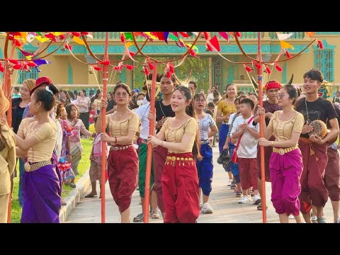 Cambodian New Year 2024 - Beautiful Traditional Performance [4K]
