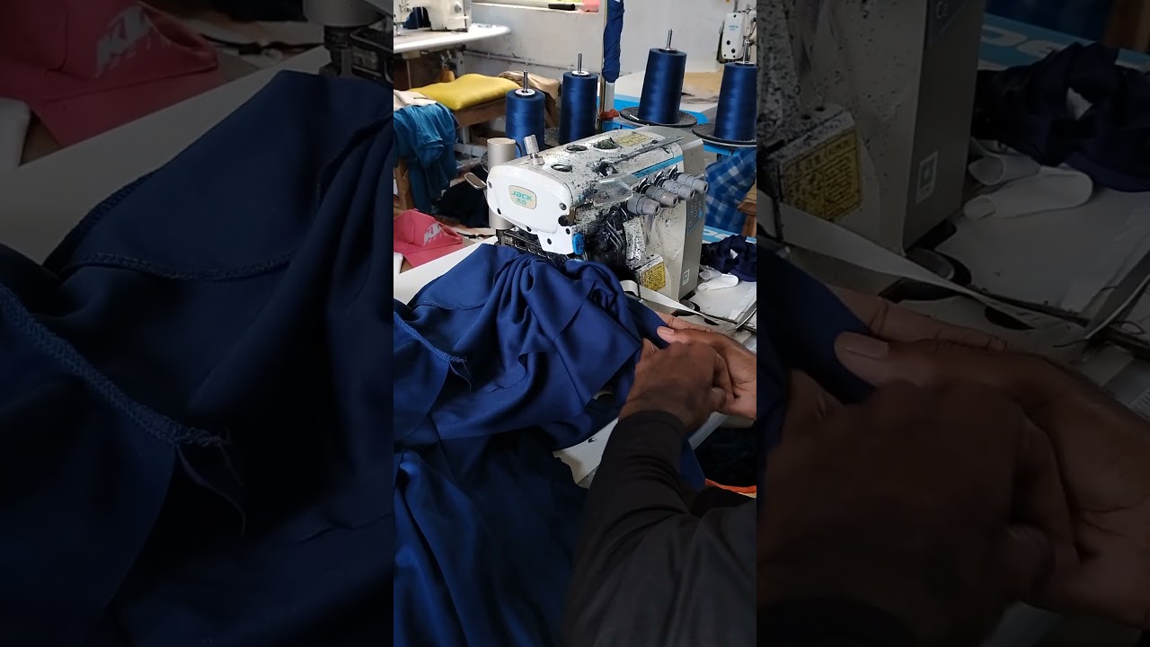 Basic trackpants production 