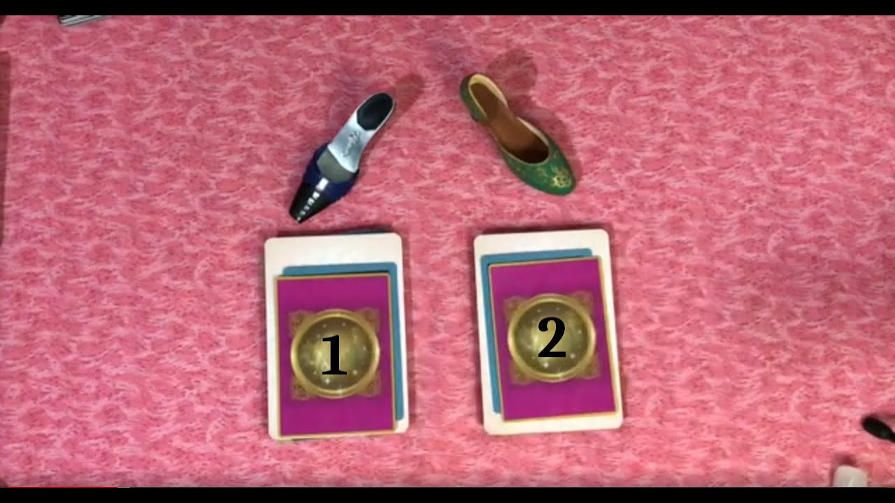 Il/Elle m'aime ? Ce qu'il/elle ressent quand il/elle me voit ? Tarot interactif intemporel chaussure