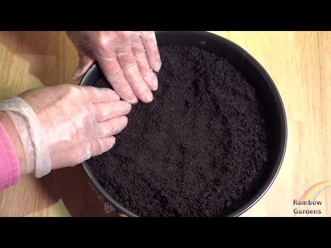 how-to-make-a-chocolate-cookie-crumb-crust-for-a-cheesecake,-recipe