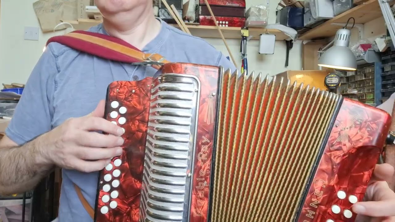 Hohner Corso BC Accordion - YouTube