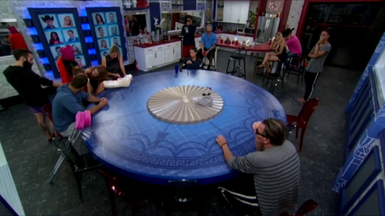 CHRISTMAS BROKE HER FOOT bb19