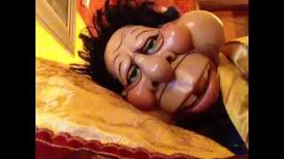 مزيون يرضع 😂