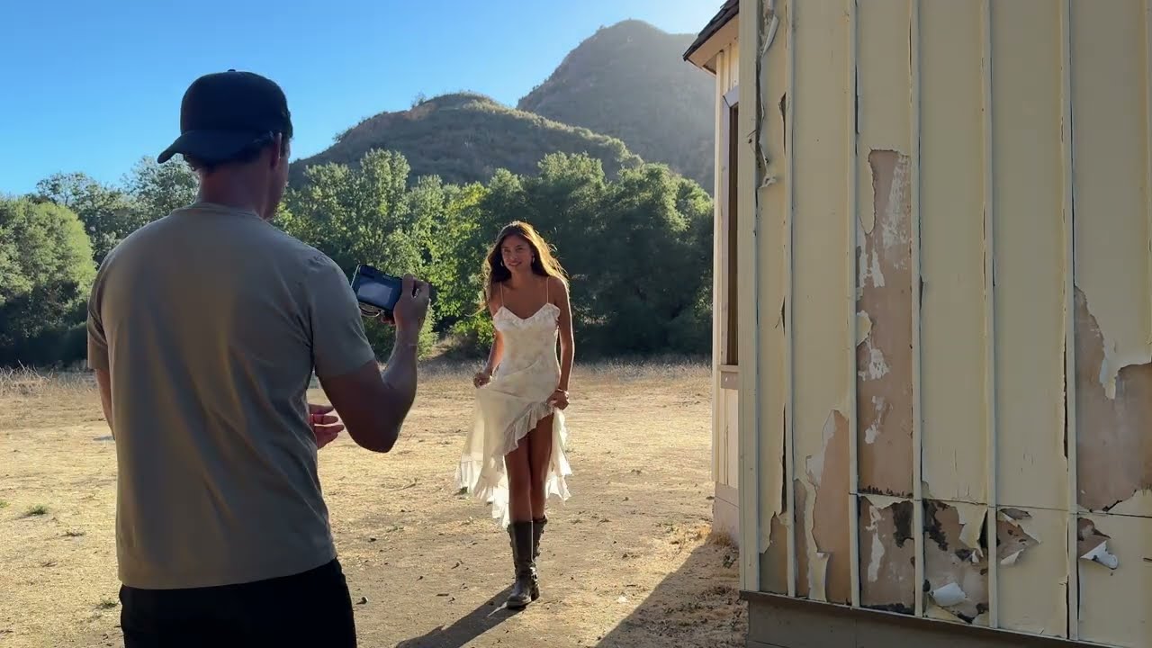 Фотосессия BTS с подсветкой | Leica Q3 43