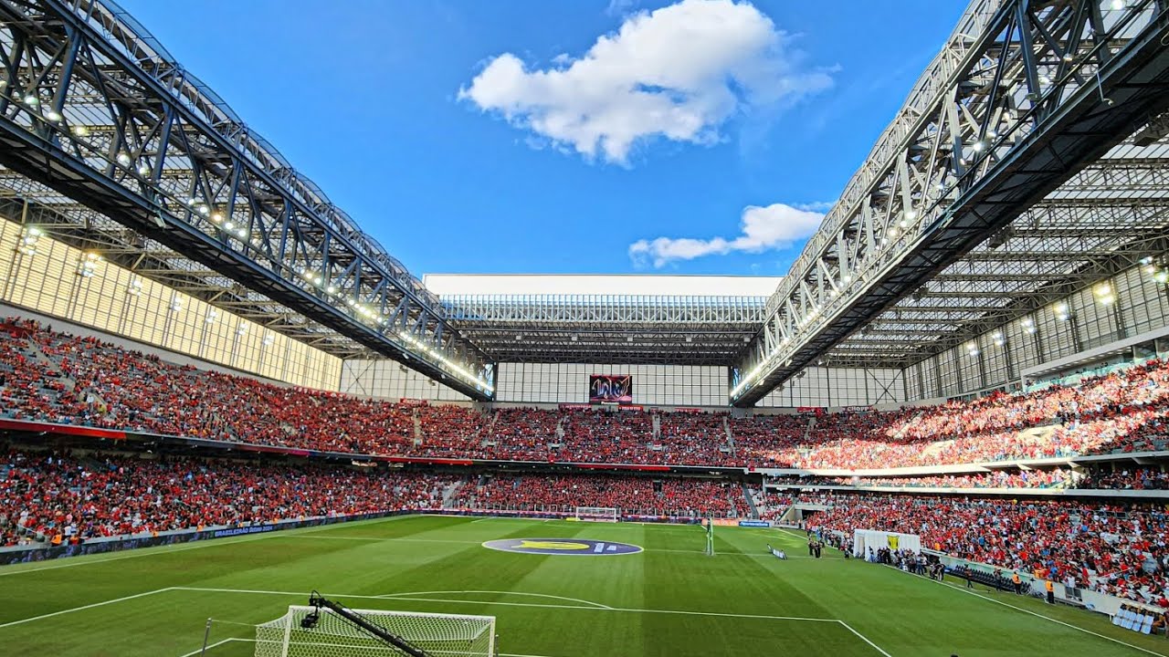 Athletico vence, fica na vice liderança e torcida faz uma Festa linda! 