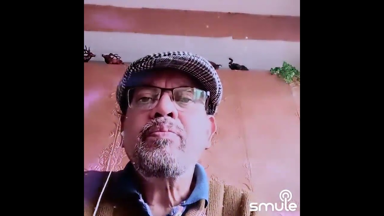 नीले नीले अम्बर पर चांद जब आये ....