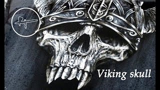 Airbrush Painting Viking Skull | Motorcycle tank | by Igor Amidzic