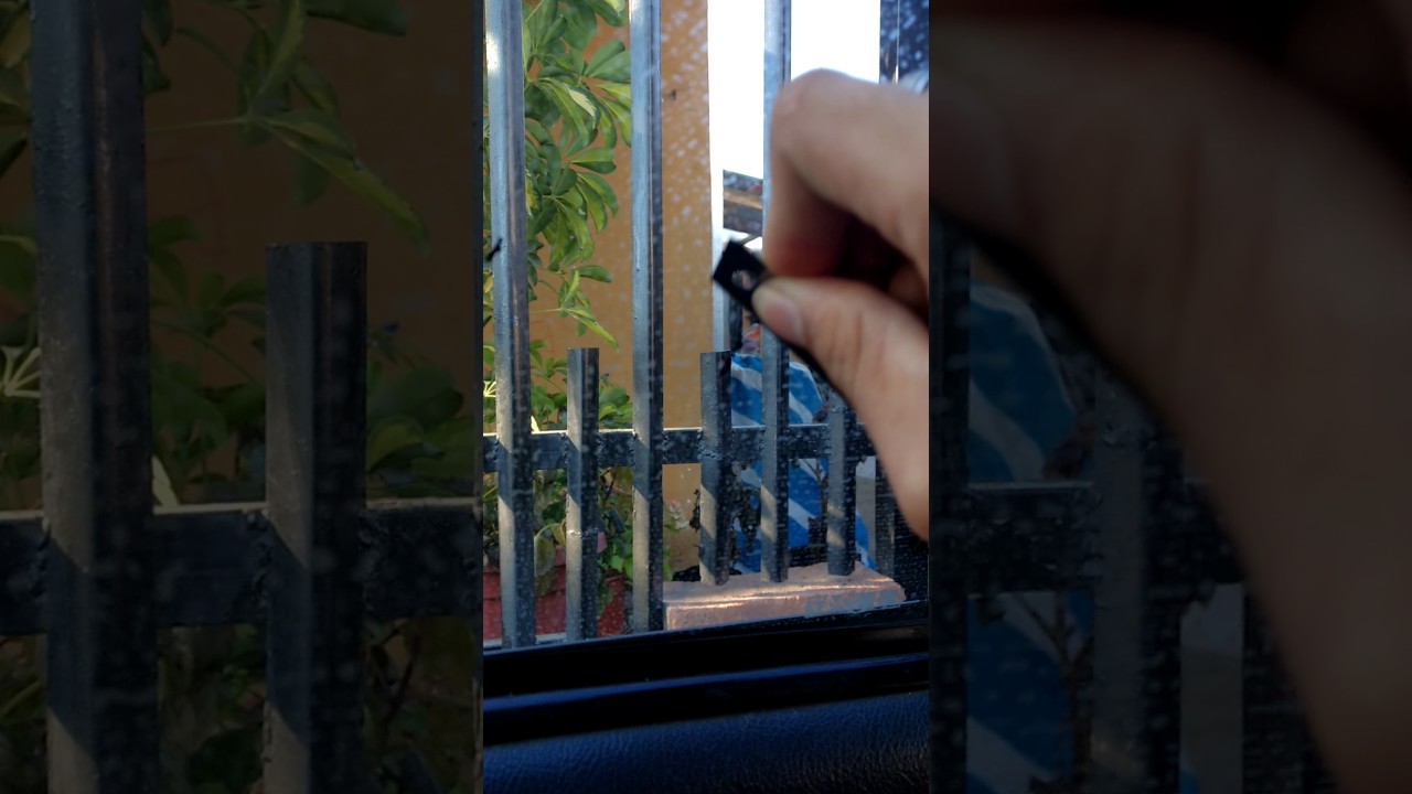 como sacar el pegamento del vidrio polarizado