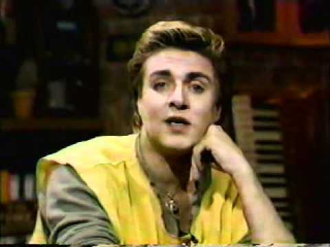 Simon Le Bon &amp; Nick Rhodes (Duran Duran) MTV Guest VJs 1983