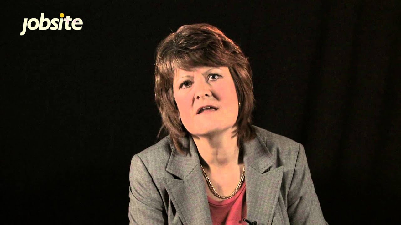 Sally_Duff_- Tell me about a time when you went the extra mile for a customer.