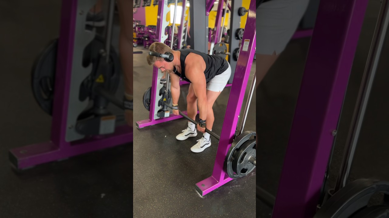How To: Smith Machine Bent Over Row | Form Tutorial