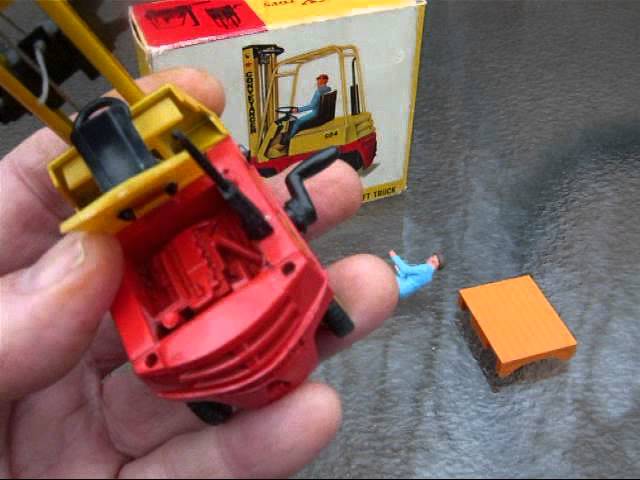 Dinky Conveyancer Forklift Truck - YouTube