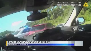 Video shows man driving into oncoming traffic during police chase in Okaloosa County