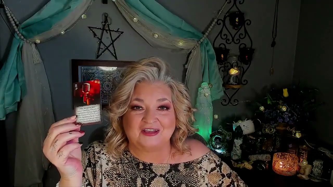 Динамичный знак Девы попытается соблазнить вашу вторую половинку. Гадание на Таро с 12 по 18 янва...