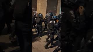 Soutien a la flottille place de la république #manifestation #paris #info #police #palestine