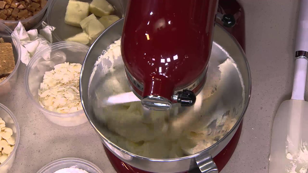 KitchenAid 4.5qt. 300W Tilt Head Stand Mixer with Flex Edge with David Venable YouTube