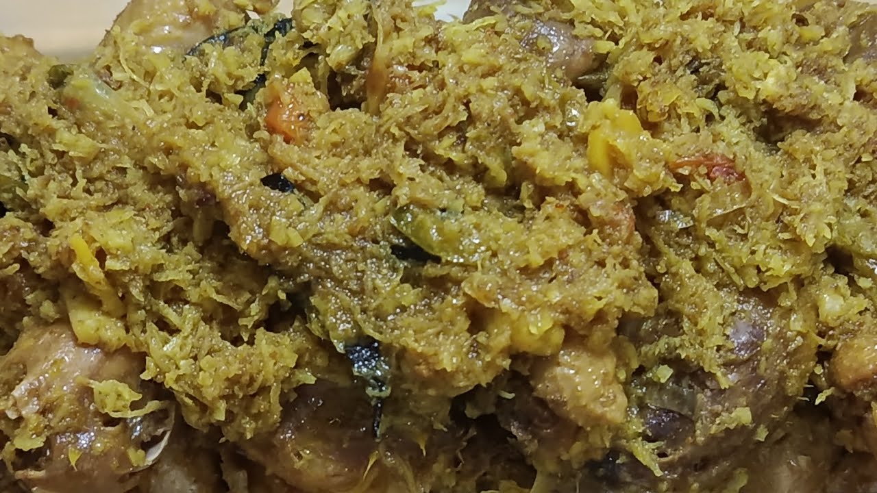 Sensasi kepala ayam bumbu kelapa muda, enaknya bikin nagih